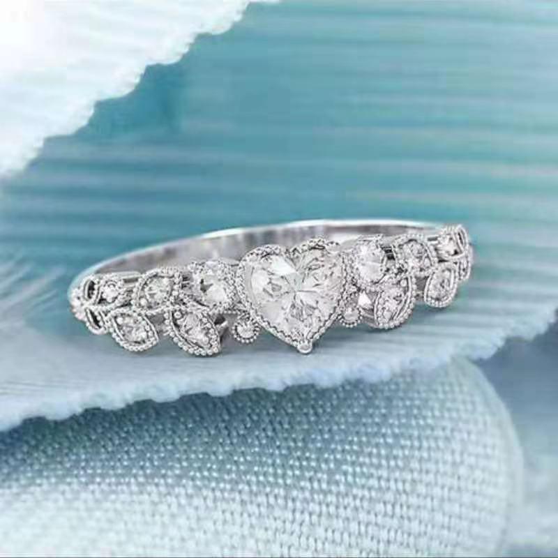 Fashion Heart Diamond Ring