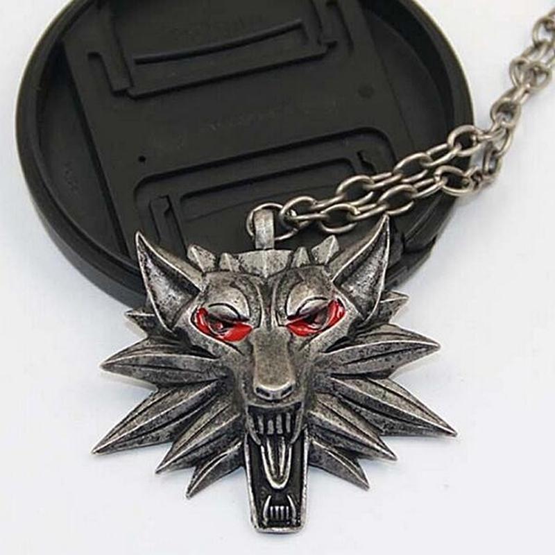 Wolf Head Pendant Necklace